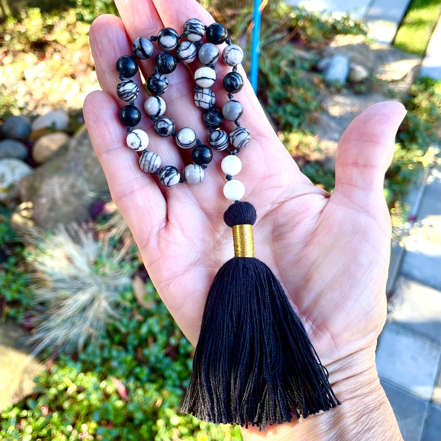 Pocket Mala, GROUNDED, CLARITY & CALM, Picasso Stone & Dendritic White Agate Gemstone, Prayer Beads