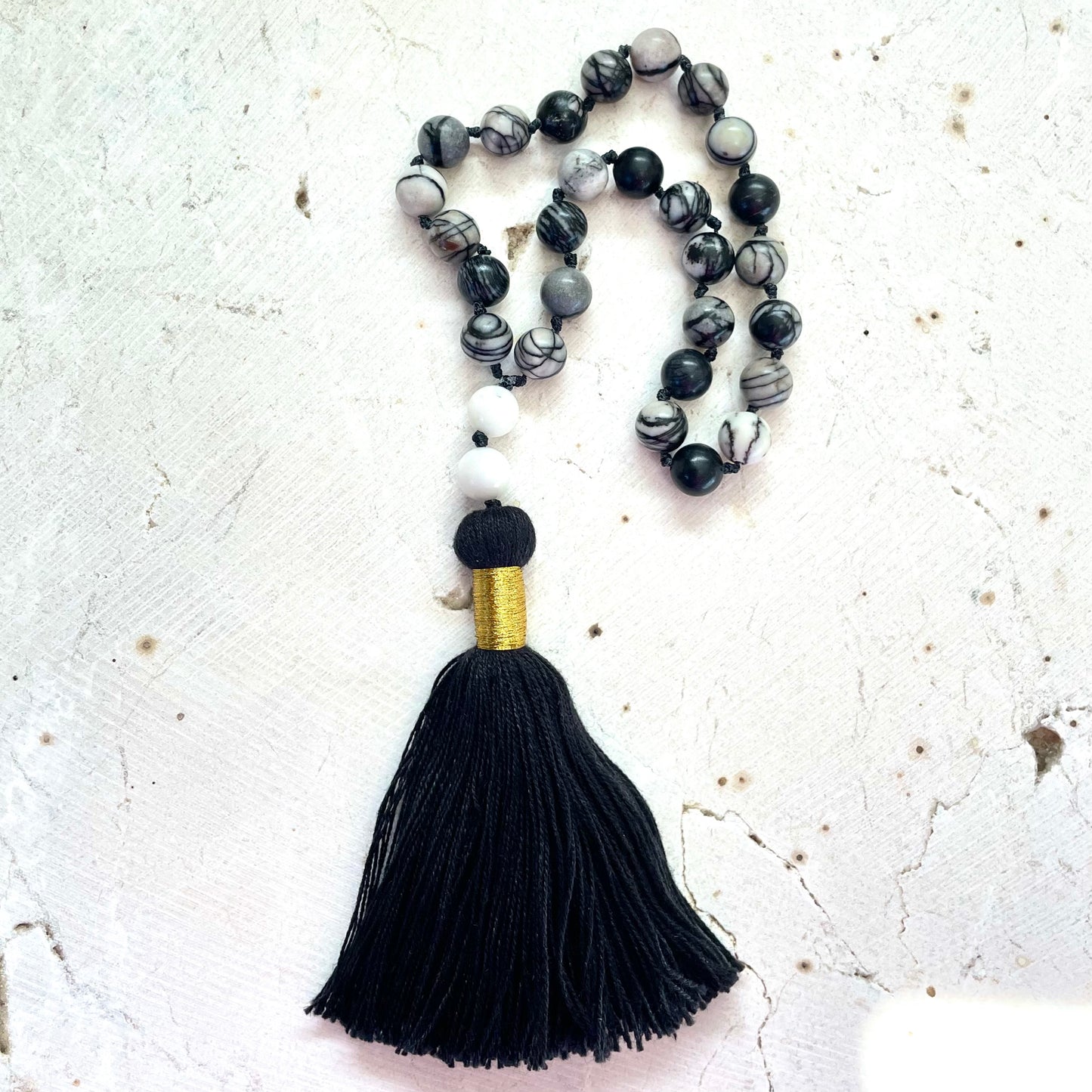Pocket Mala, GROUNDED, CLARITY & CALM, Picasso Stone & Dendritic White Agate Gemstone, Prayer Beads