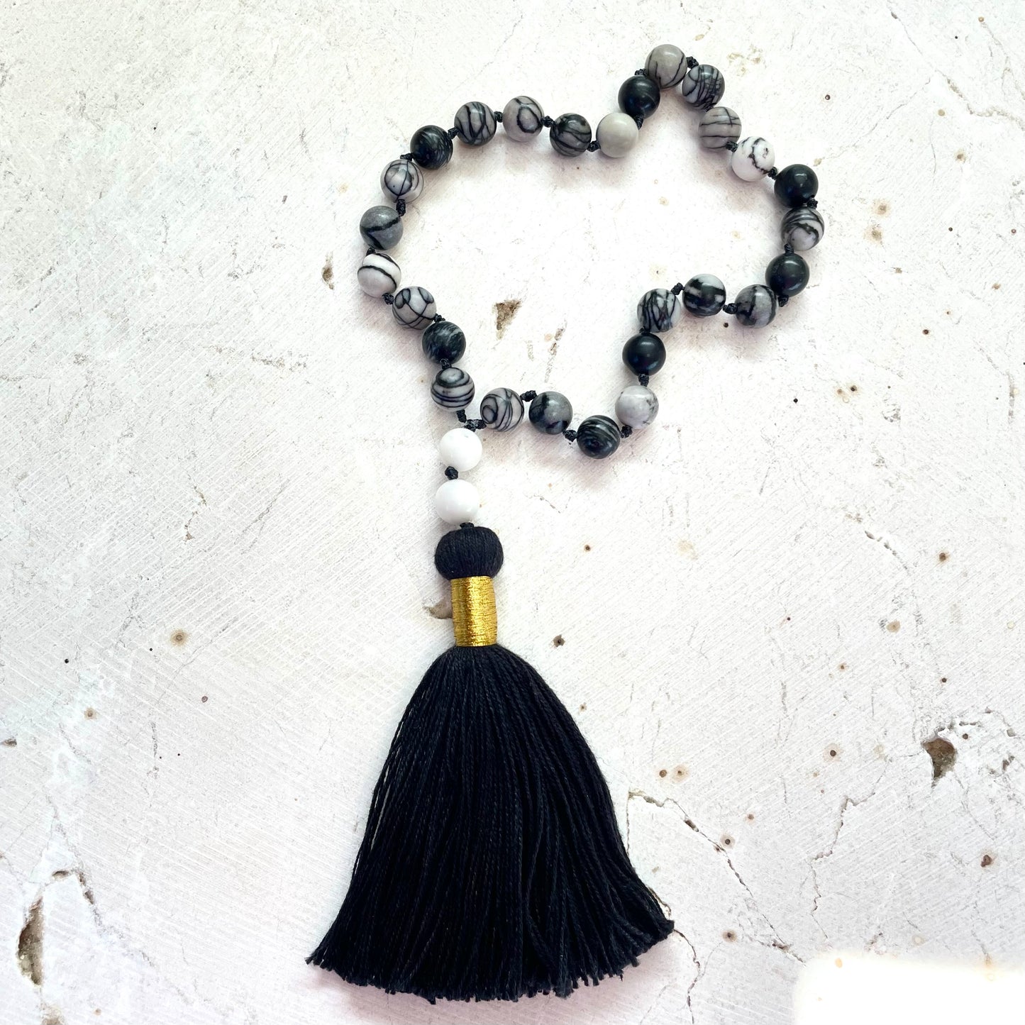 Pocket Mala, GROUNDED, CLARITY & CALM, Picasso Stone & Dendritic White Agate Gemstone, Prayer Beads